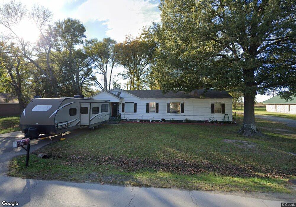 1014 S Prairie St, Stuttgart, AR 72160 - photo 1