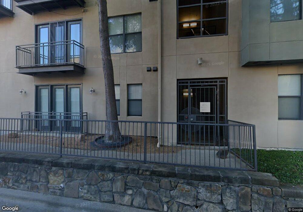 1811 Greenville Ave, Dallas, TX 75206 - photo 1