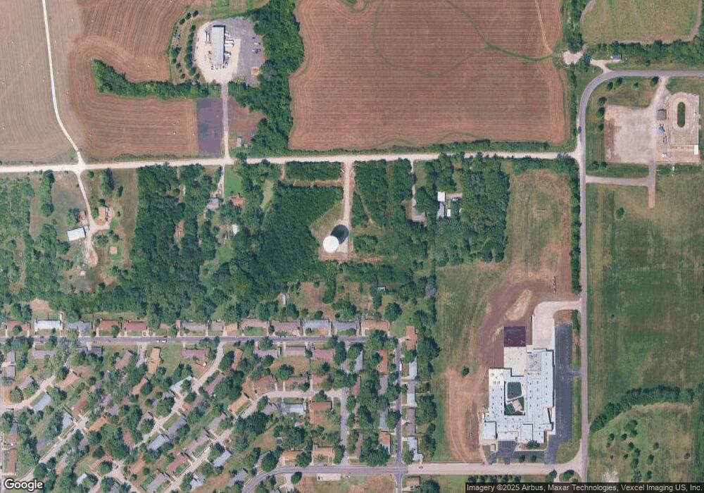 1627 SW 65th St, Topeka, KS 66619 - photo 1