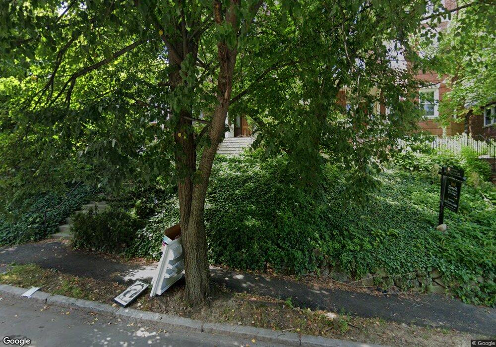 15 Colbourne Crescent, Brookline, MA 02445 - photo 1