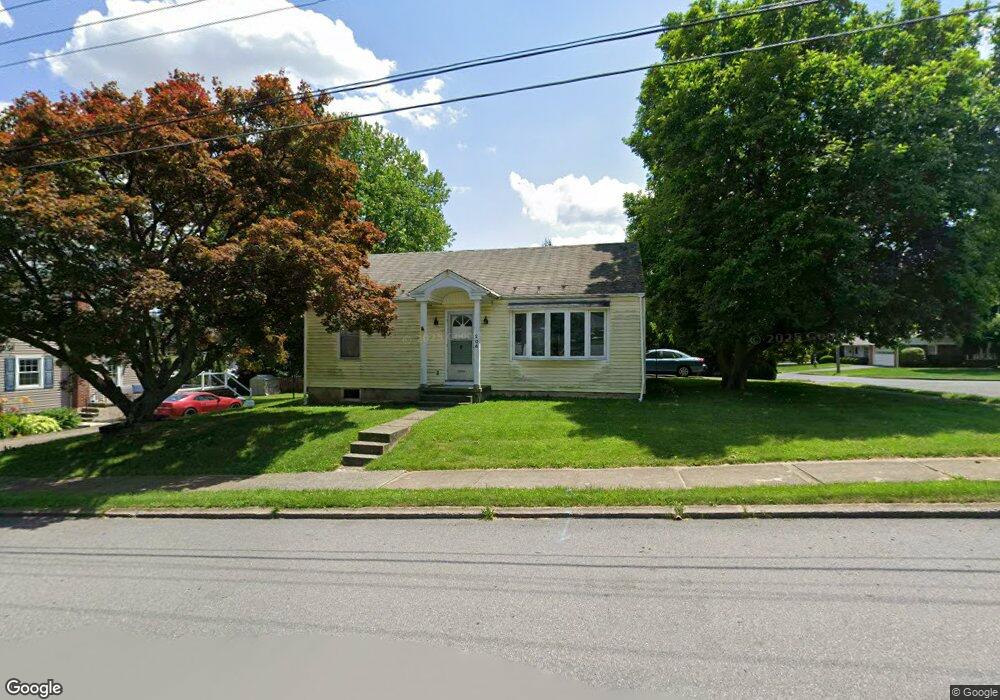 204 E High St, Nazareth, PA 18064 - photo 1