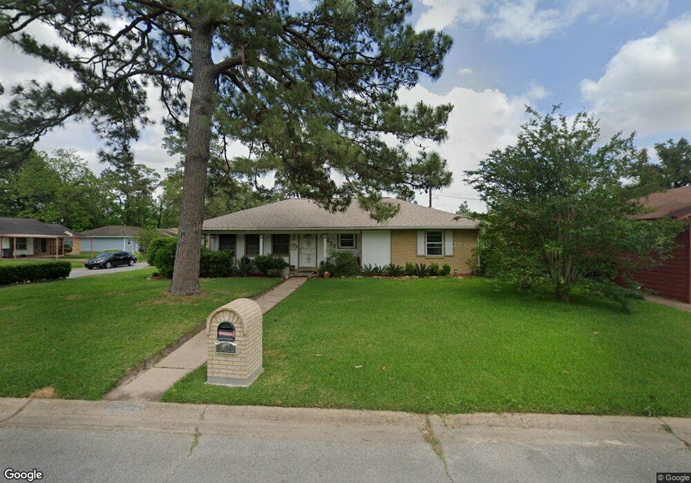 10426 Kelburn Dr, Houston, TX 77016 - photo 1