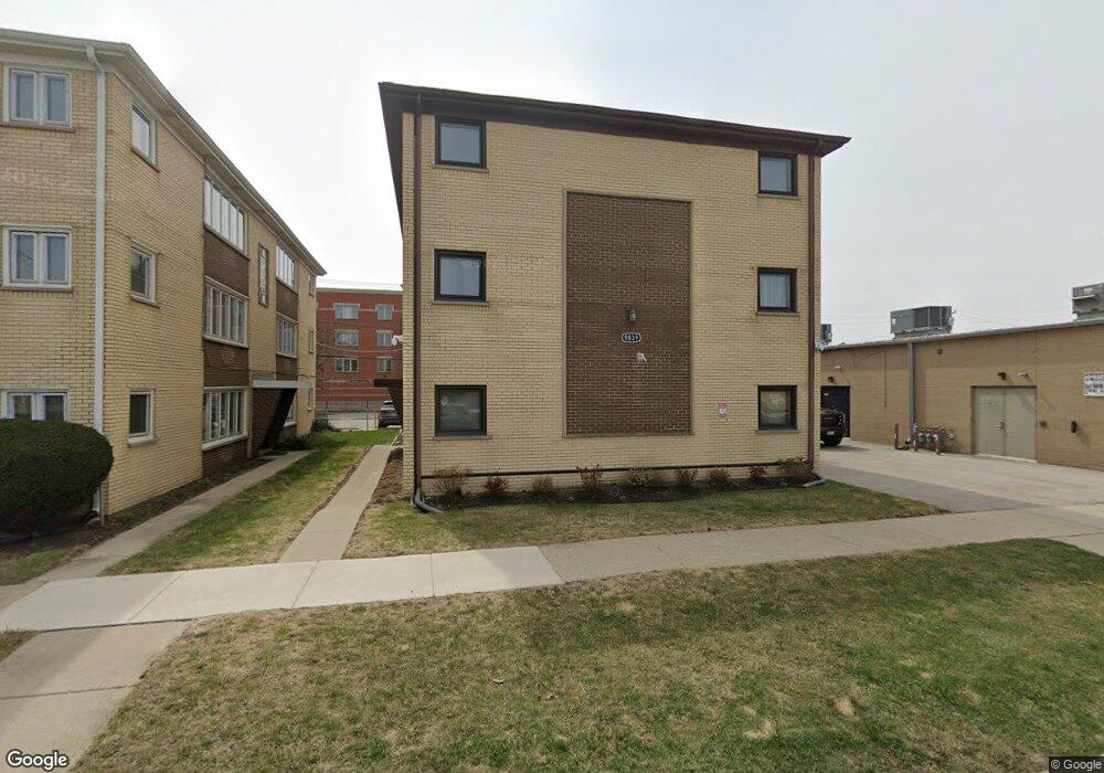 9839 Lawrence Ct, Schiller Park, IL 60176 - photo 1