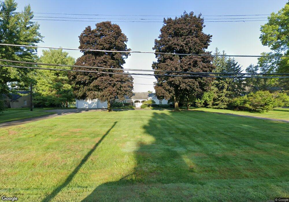 5420 Lane Lake Rd, Bloomfield Hills, MI 48302 - photo 1