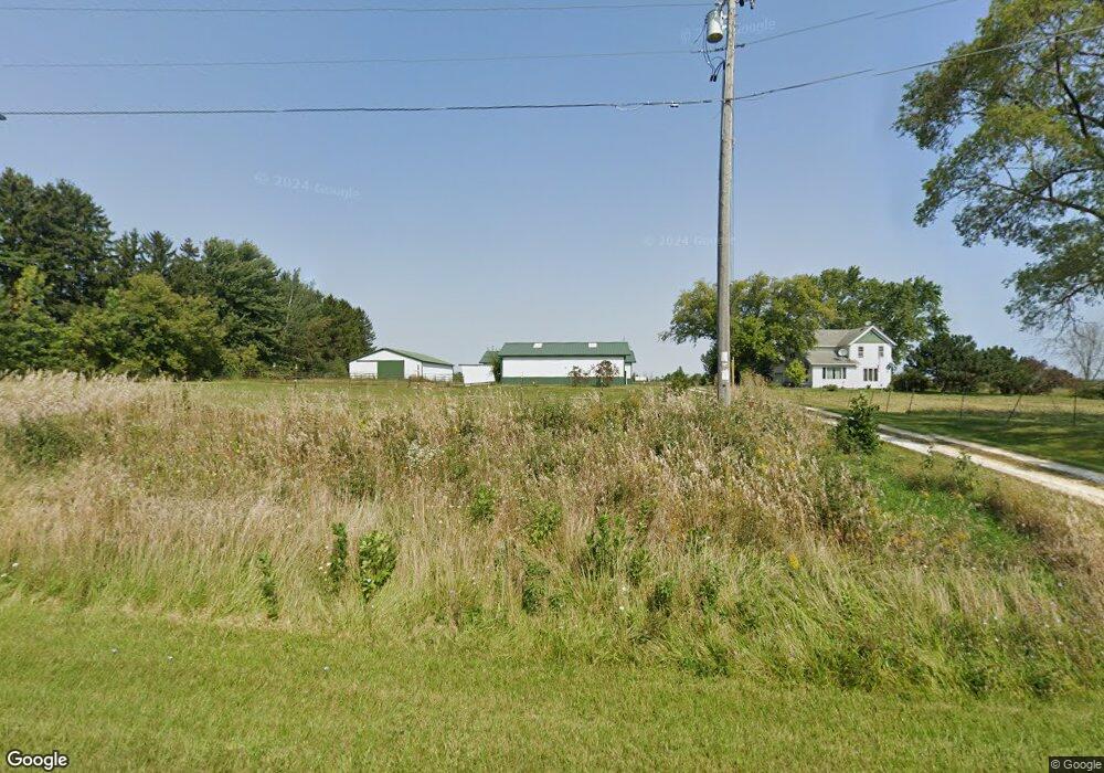 W2232 Amsterdam Rd, Cedar Grove, WI 53013 - photo 1