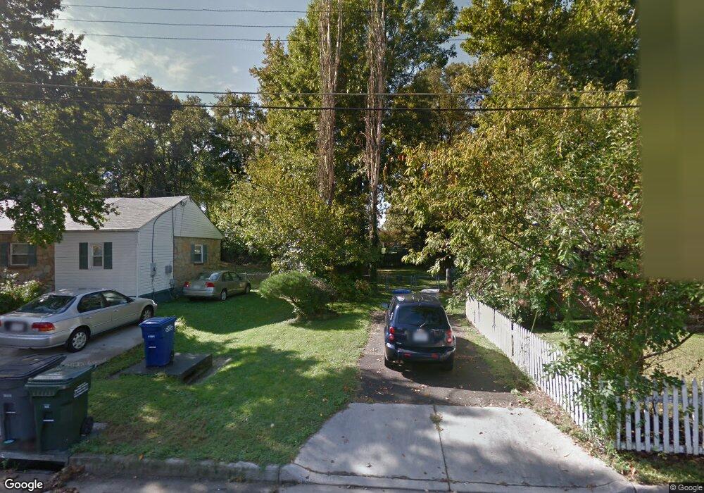 2817 E Lee Ave, Alexandria, VA 22306 - photo 1