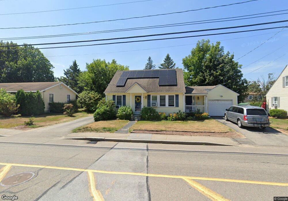 39 S Mammoth Rd, Manchester, NH 03109 - photo 1