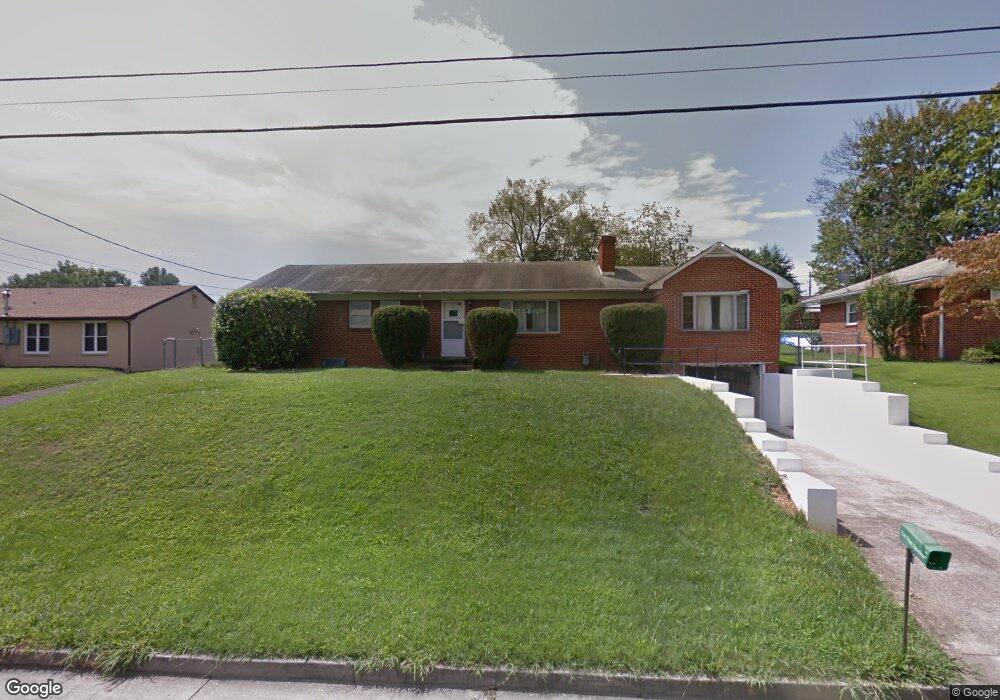 1914 Park Rd, Waynesboro, VA 22980 - photo 1