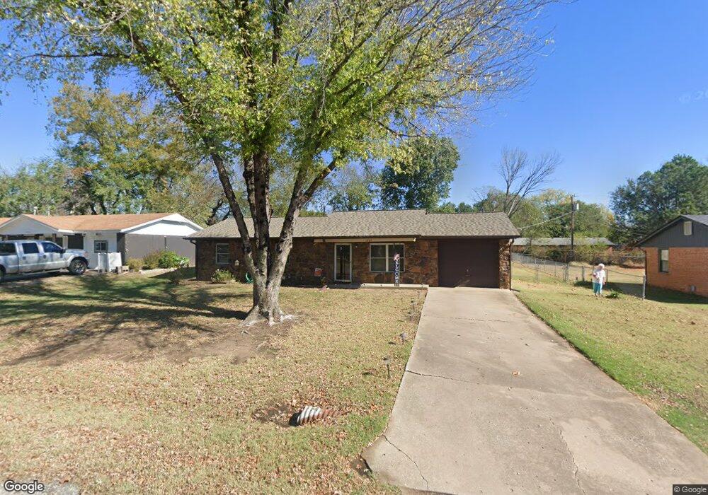 1205 N Sherman Ave, Okmulgee, OK 74447 - photo 1