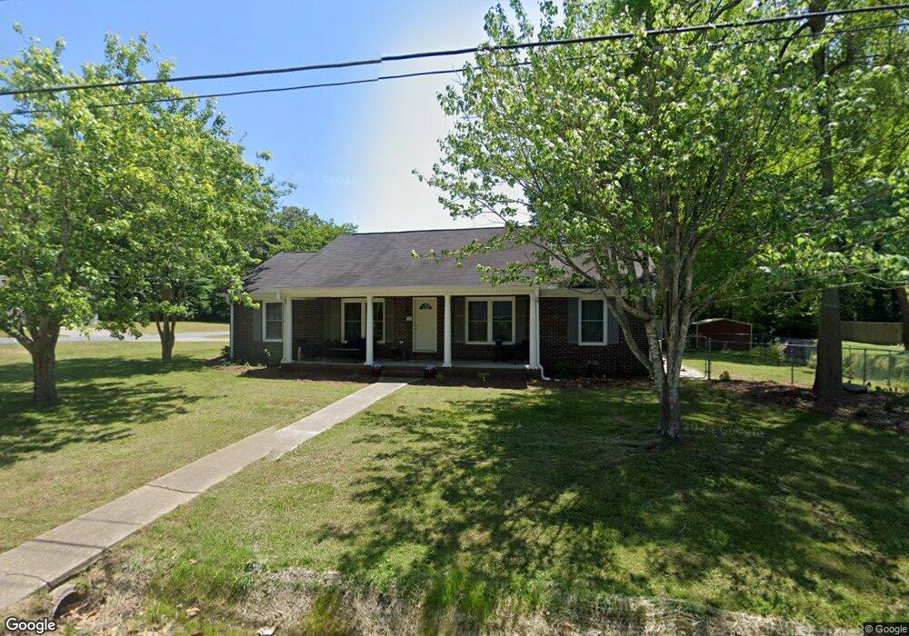 351 3rd Ave, Winder, GA 30680 - photo 1