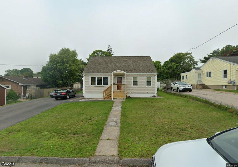 35 Longvue Ave, Westerly, RI 02891 - photo 1
