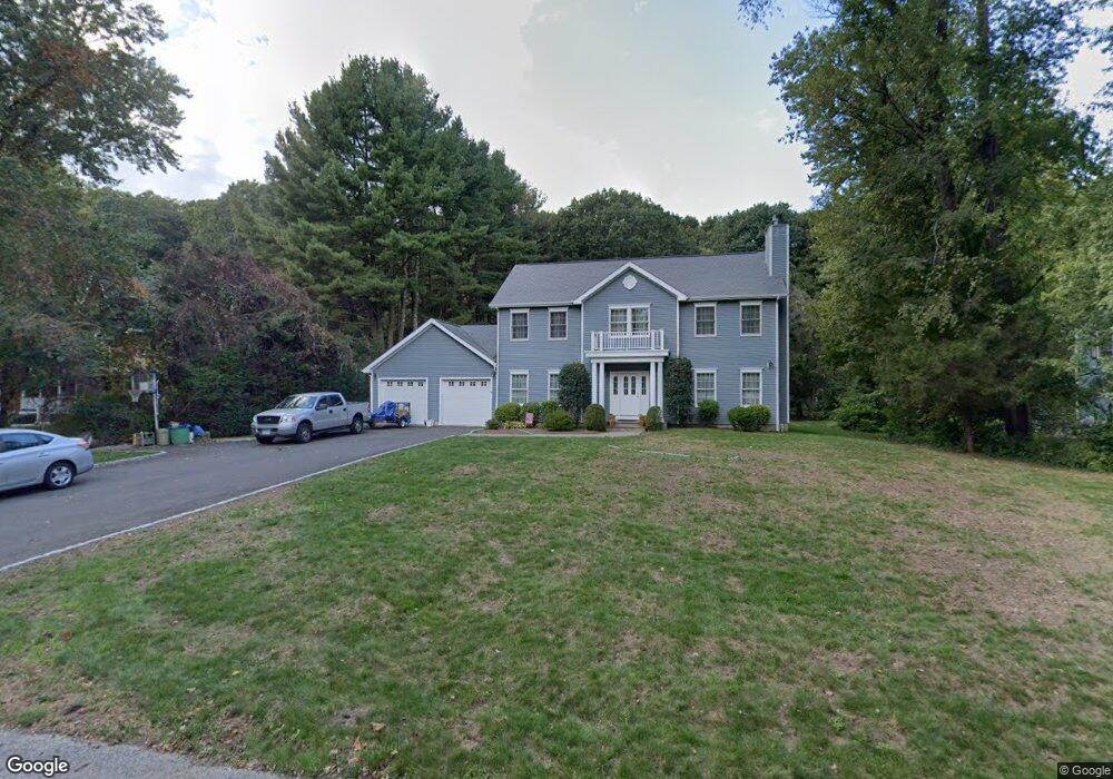 24 Riverview Dr, Norwalk, CT 06850 - photo 1