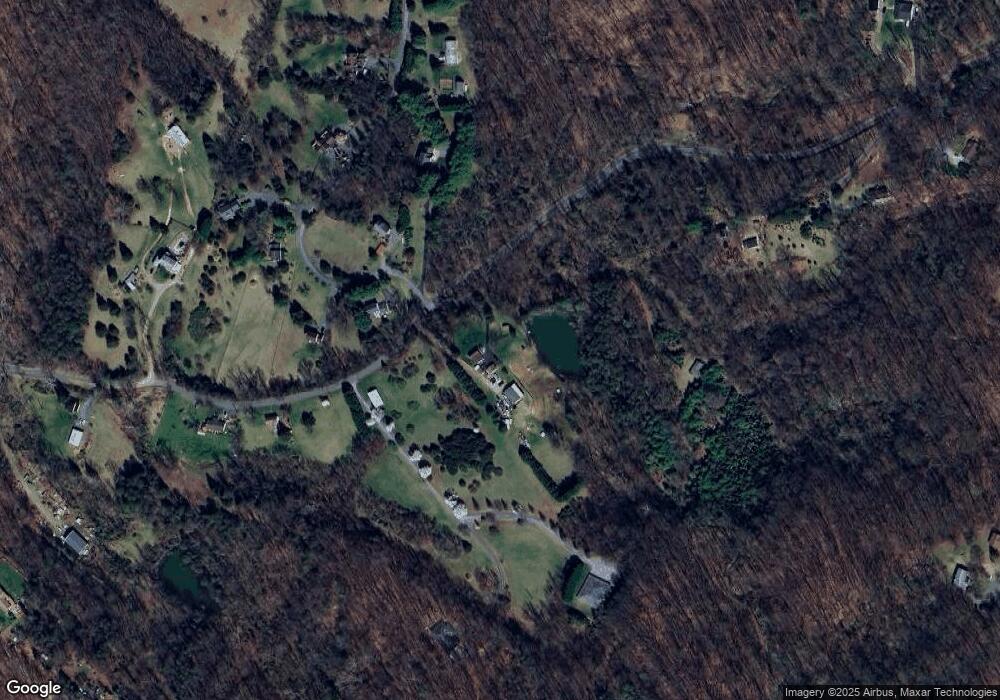 978 Rocky Ln, Front Royal, VA 22630 - photo 1