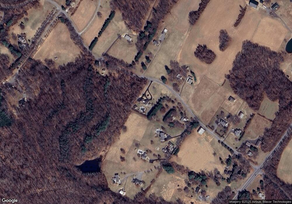 317 S River Clubhouse Rd, Harwood, MD 20776 - photo 1