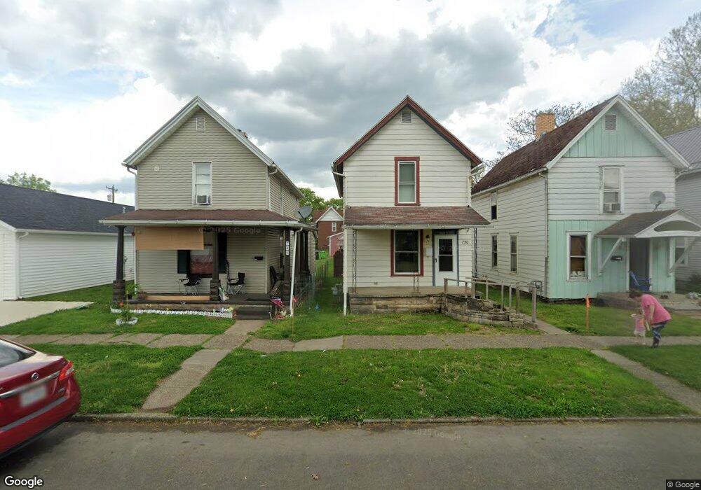 748 Elm St, Coshocton, OH 43812 - photo 1