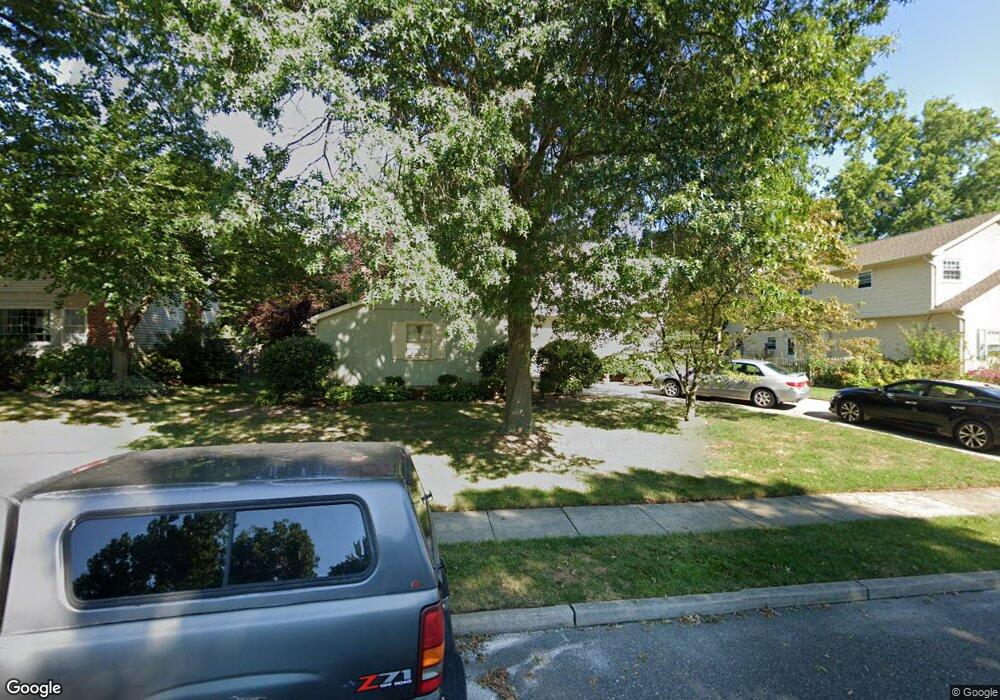 521 Perry Dr, Mount Laurel, NJ 08054 - photo 1