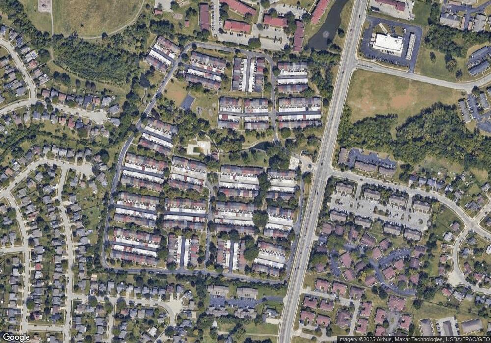 574 Dlyn St unit G7, Columbus, OH 43228 - photo 1