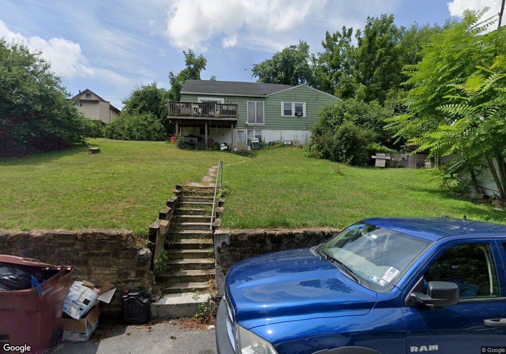 2122 N Lehigh Ave, Whitehall, PA 18052 - photo 1