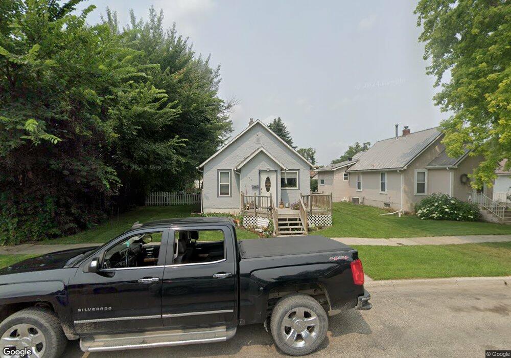 538 3rd St SW, Jamestown, ND 58401 - photo 1