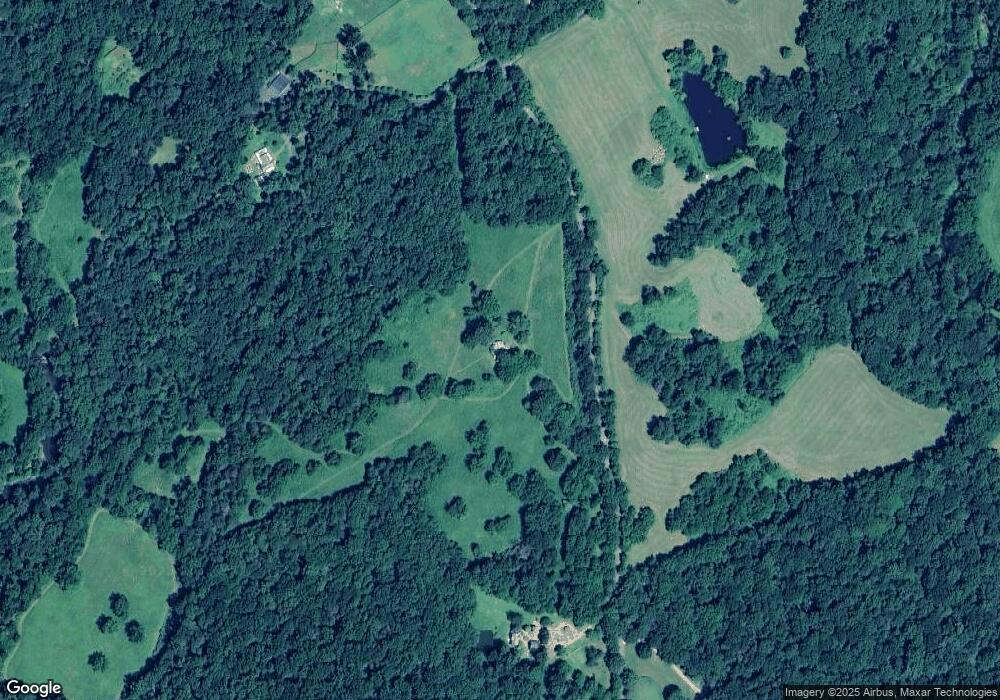 1451 N Poes Rd, Flint Hill, VA 22627 - photo 1