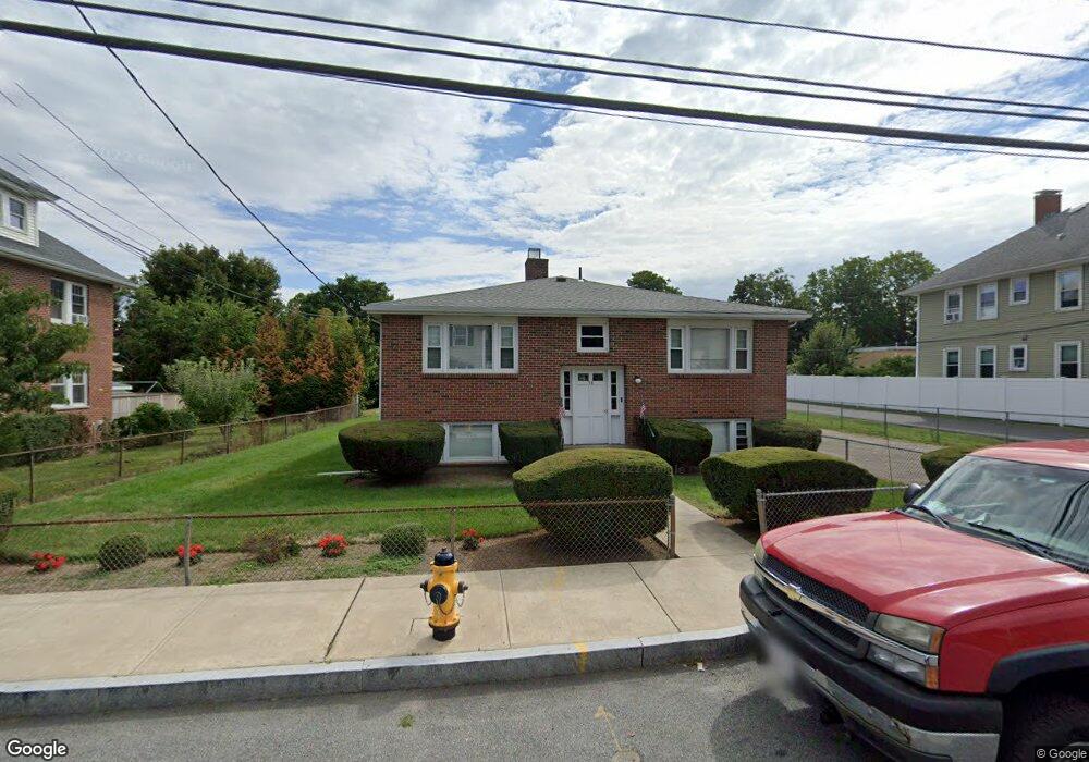 58 Cedar St unit 3, Waltham, MA 02453 - photo 1