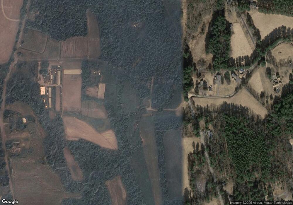 534 Senexet Rd, Woodstock, CT 06281 - photo 1