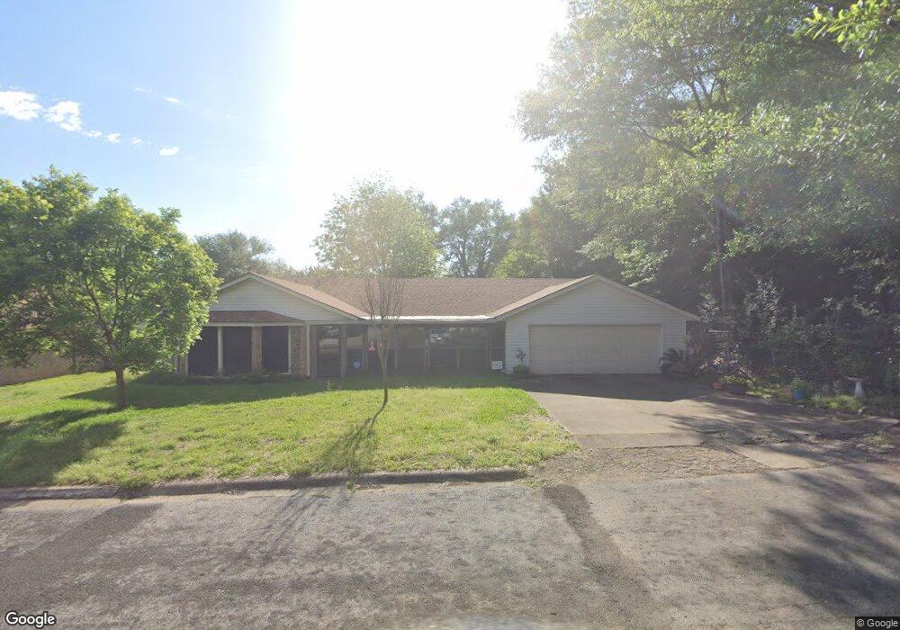 3508 Pinecrest St, Kilgore, TX 75662 - photo 1