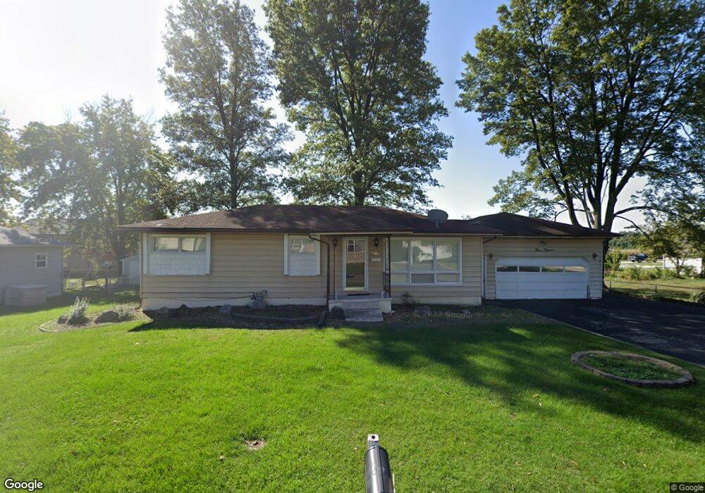 315 W Zupan St, Maryville, IL 62062 - photo 1