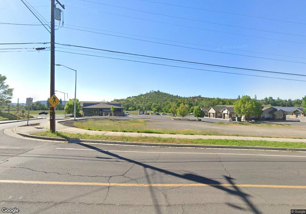 1444 S Shasta Ave, Eagle Point, OR 97524 - photo 1