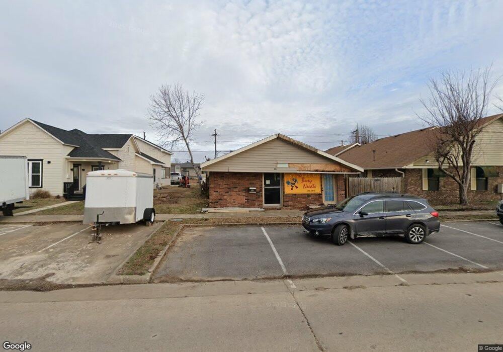 205 N 3rd St, Rogers, AR 72756 - photo 1