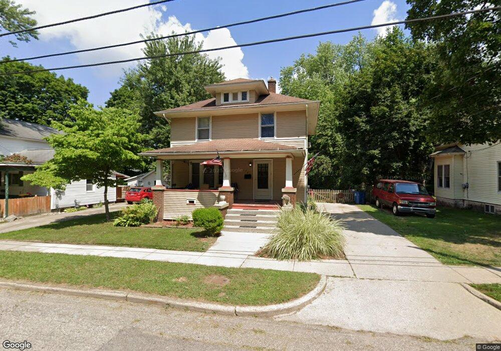 725 Maple St, Niles, MI 49120 - photo 1