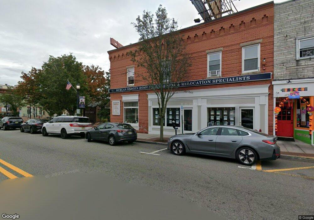 41 Park Ave unit 4, Rutherford, NJ 07070 - photo 1