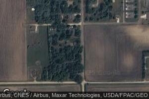404 Central Ave S, Hollandale, MN 56045