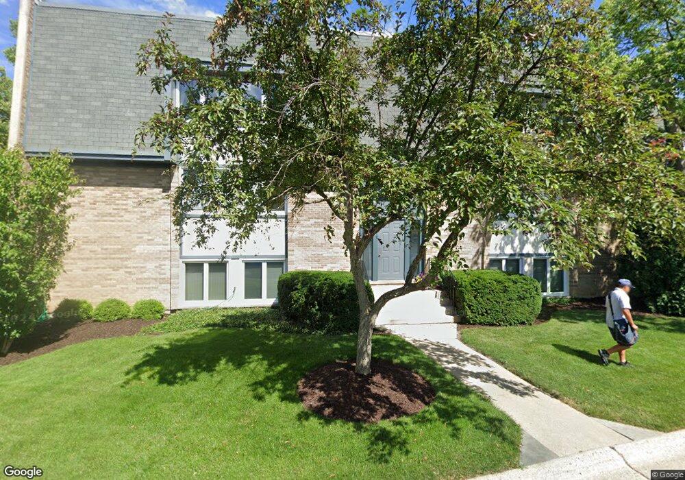 2109 Ammer Ridge Ct unit 8202, Glenview, IL 60025 - photo 1