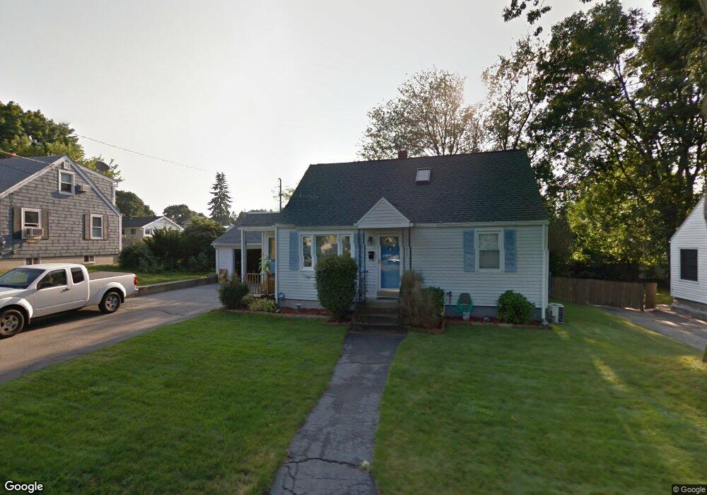 70 Thornton Ave, Lowell, MA 01852 - photo 1