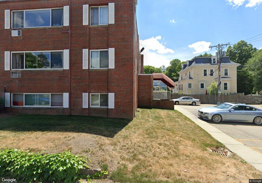 8 Wesley St unit 2, Newton, MA 02458 - photo 1