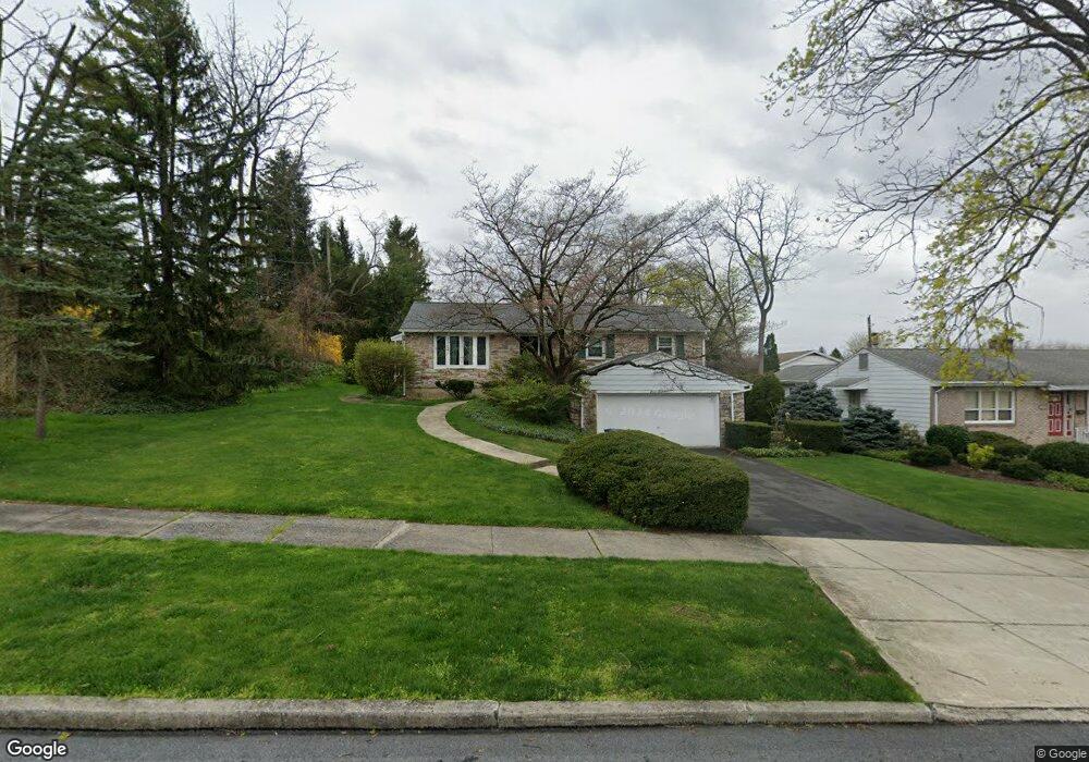 1118 N 27th St, Allentown, PA 18104 - photo 1