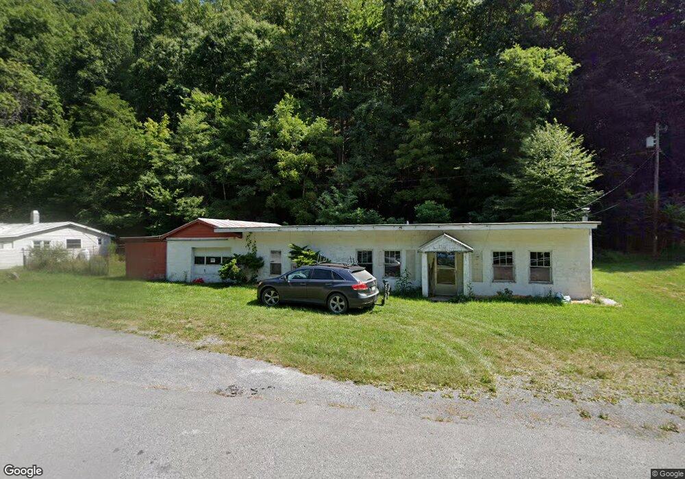 547 Thorn Creek Rd, Franklin, WV 26807 - photo 1