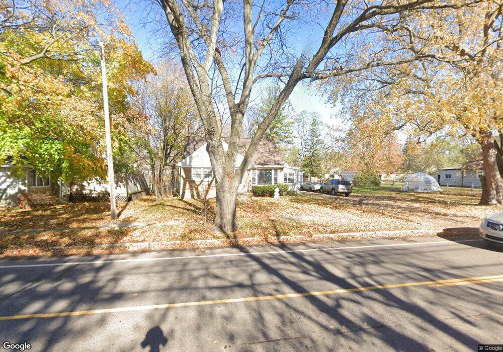 708 W Holmes Rd, Lansing, MI 48910 - photo 1