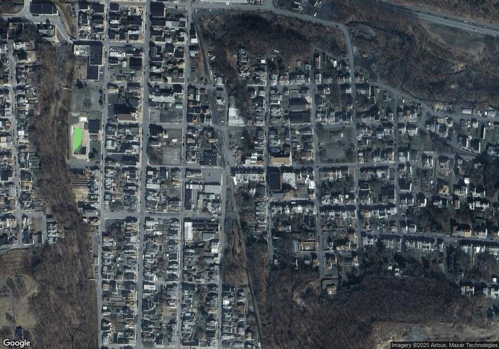 716 Race St, Shamokin, PA 17872 - photo 1