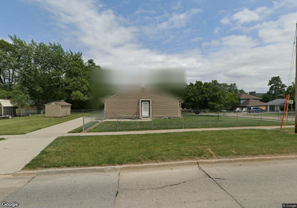 2 E Emma Ave, Des Moines, IA 50315 - photo 1