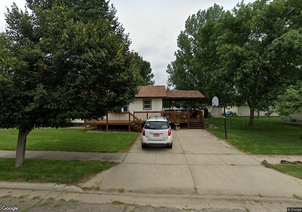 622 3rd Ave SE, Mandan, ND 58554 - photo 1