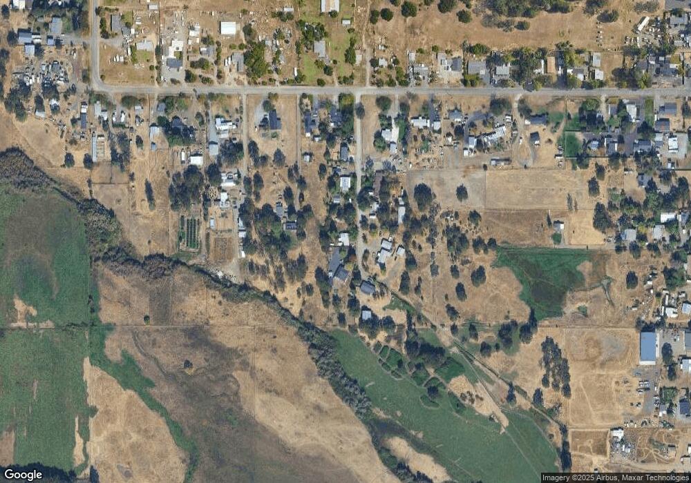 5937 Harris Rd, Central Point, OR 97502 - photo 1