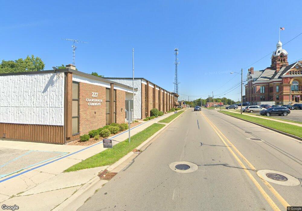 245 N Winter St unit 301 N Winter (parkin, Adrian, MI 49221 - photo 1