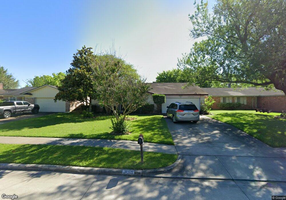 17003 Blackhawk Blvd, Friendswood, TX 77546 - photo 1