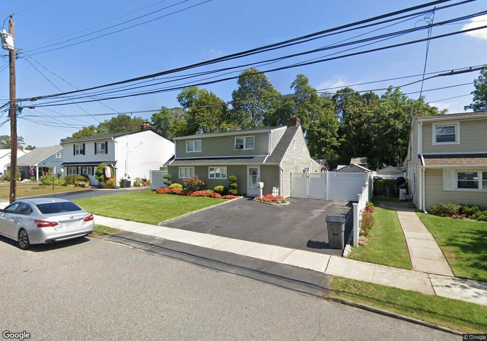 66 William St, Copiague, NY 11726 - photo 1