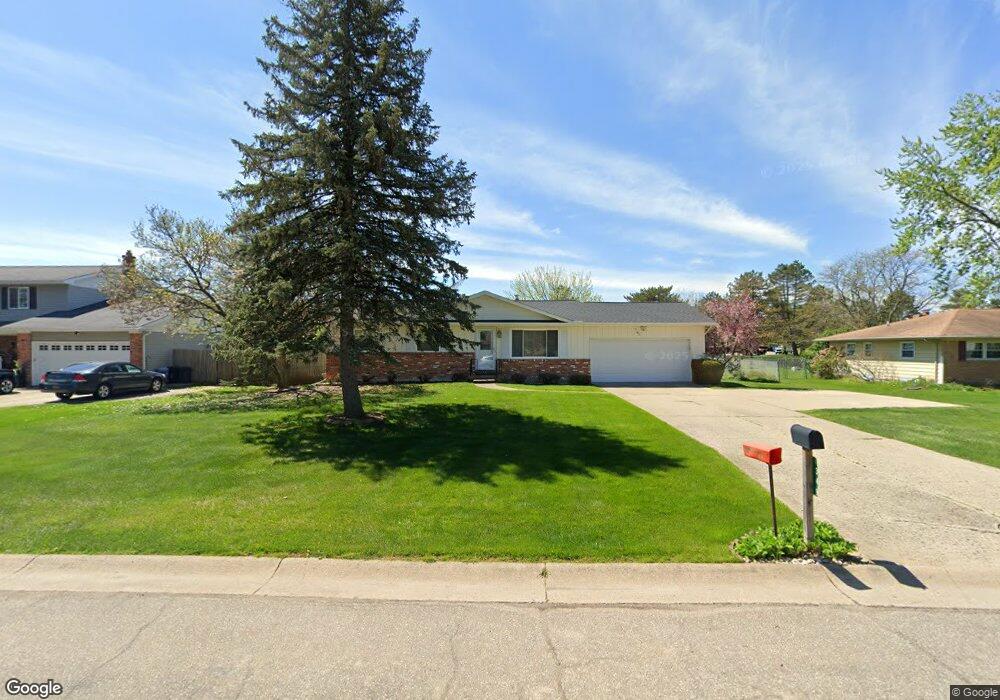 6349 Yorkshire North Riding Rd, Flint, MI 48532 - photo 1