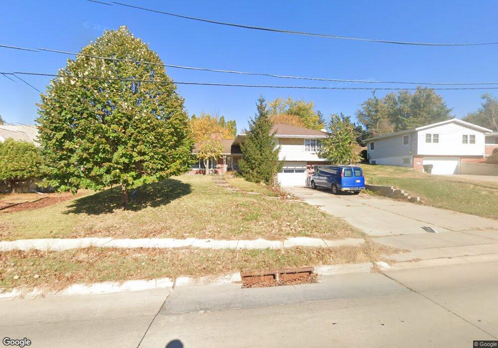 3228 Bever Ave SE, Cedar Rapids, IA 52403 - photo 1