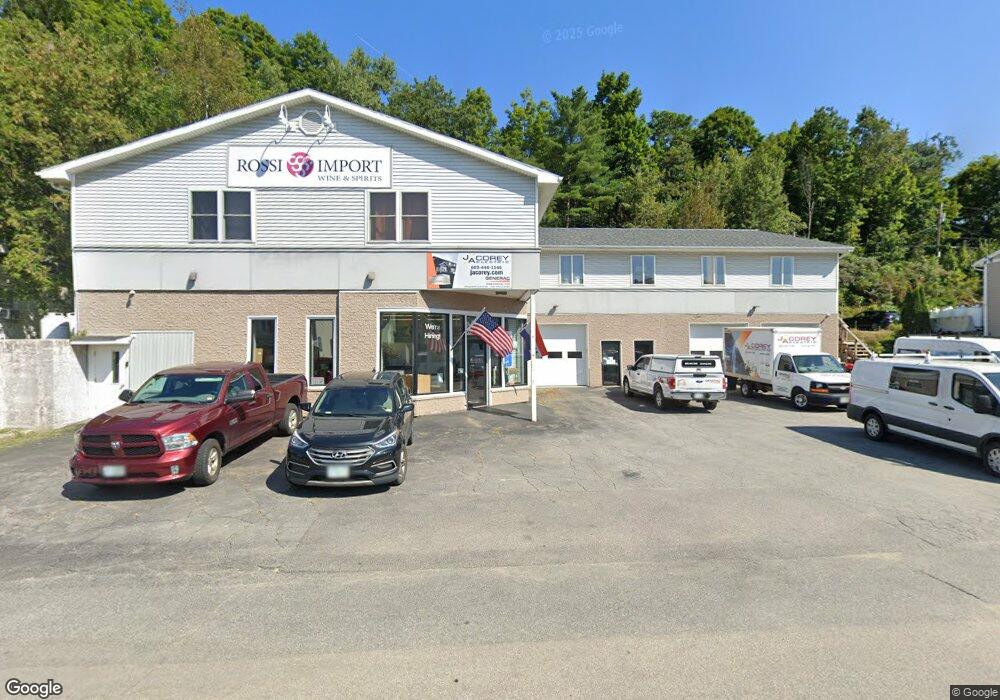 252 Main St, Littleton, NH 03561 - photo 1