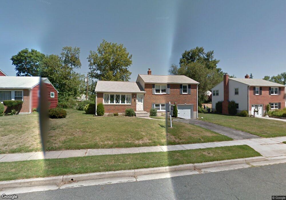 608 Southmont Rd, Catonsville, MD 21228 - photo 1